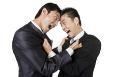 "제가 더 잘 알아요" 부하 직원이 호통…'역갑질'에 우는 일본 직장인들