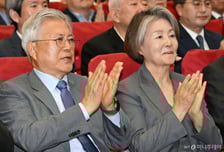 [단독]與 광역단체장 후보들, 다음달 7일 문재인 전 대통령 예방