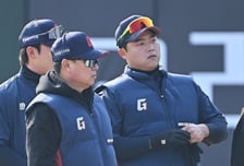 '타격 부진' 한동희에 조언? 김태형 "프로인데 무슨 이야기를 하나→최준용 휴식, 김원중이 뒤에 나선다"