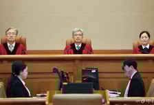 헌재 "기존 계약도 대리점법 적용 가능"…판촉비 떠넘기기 제재 근거 유지