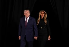 "멜라니아 곧 과부" 풍자 후폭풍…트럼프, 해고 요구→방송국 압박