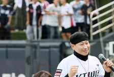 [포토]'부끄러워 말고 함께 해요!' 안타송 이서윤
