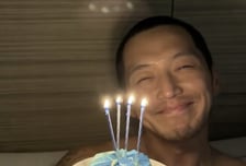 변요한, ♥티파니 결혼 후 첫 생일…상의 탈의에 '깜짝'