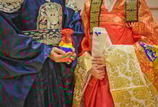 정년 앞두고 '아들 청첩장' 돌린 교장..."작년에 결혼" 들통나자 한 말