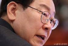 이재명 대통령 "가짜뉴스 모욕댓글, 엄벌해야 마땅"