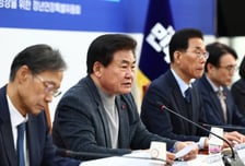 與, '정년연장' 상반기 법제화...재계 "일률 강제 아닌 유연성 필요"