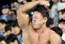 [포토]'야구장에서 이러시면...남자팬들 어쩌라구?'