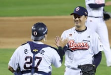 '693일 만의 세이브' 두산 이영하, 왜 "동생들에게 고맙다"고 했을까 [잠실 현장]