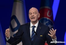 어차피 FIFA 회장은 또 인판티노? 반대 없는 4연임 유력... 2031년까지 '15년 집권' 성공하나