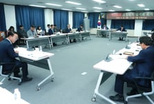 부산진해경자청 2본부 1실 4부 14과로 조직개편