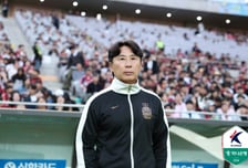 '다이렉트 퇴장' 야잔, 김기동 감독은 오히려 감쌌다 "경기 후 찾아와 사과, 미끄러진 듯 고의 아냐" [상암 현장]