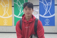 취재진도 의외였던 사랑꾼 고백, 최준 "제 체력 비결은 여친의 사랑"... '장어에 백숙까지' 보양식이 원동력 [상암 현장]