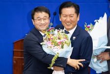 한 번 더, 한병도… 민주당 최초 원내대표 연임