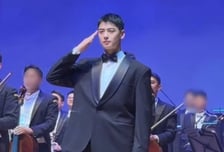 "탈세 논란 차은우, 군악대 빼라" 2차 민원…국방부 "보직 유지"