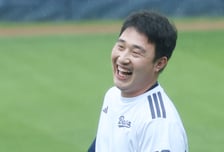 [포토] 김인태 '훈련은 즐겁게'