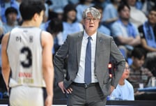 '챔프전 홈 2패→원정 2연전' 손창환 감독 "모든 선수가 머리 아프게 한다"... '슈퍼팀 KCC' 막강 전력에 골머리 [고양 현장]