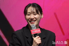 '국가대표 슈터' 강이슬, 우리은행과 4년 계약 체결 "좋은 조건에 기회 준 구단에 감사"... 김단비와 '막강듀오' 구축