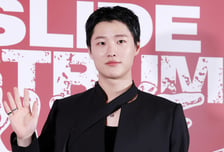 우즈, 팬 상대로 노동력 착취?…'무급' 스태프 봉사 구인 논란