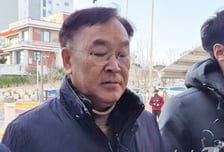 '민원 대가 성관계' 김진하 양양 군수, 징역 2년 확정…직 상실