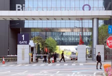 삼성바이오, 노사 맞고소 갈등 격화에도 "대화 지속"…협상 숨통 트나