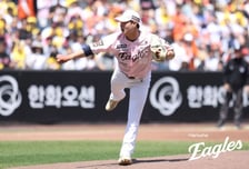 한화 박준영 KBO 45년 새 역사 썼다! 육성선수 최초 데뷔전 선발승! LG에 9-3 완승 [대전 현장리뷰]