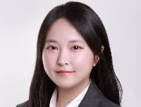 [기자수첩] 지게차 몰려는 대기업 직원…AI발 실직 공포
