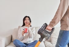 "월세 29만원, 청소 안 하면 7000원"…딸에 '동거 계약서' 제안한 부모