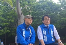 '유세차·플래카드' NO, 연설 후엔 '플로깅'…선거운동 신박하네
