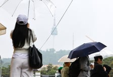 [오늘 날씨] "우산 챙기세요"…전국에 비, 낮 최고 22도