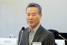 홍선근 회장 "청년기업가대회, 10대에도 기회 주면 어떨까"... GK인사이츠 미래자문단 출범