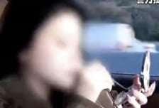 "나보다 운전 잘해"...중국 '1억 SUV' 핸들 놓고 화장, 춤까지 췄다