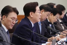 [속보]李대통령 "배드뱅크 상록수, 카드사태 때 부실채권 아직도 열심히 추심"