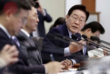 李대통령 "'적극재정' 경제성장 수립 당부"…하반기 '울트라 예산' 예고