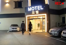 "이렇게 사는 게 맞나?" 아내 암투병 하는데...첫사랑과 여행 간 남편