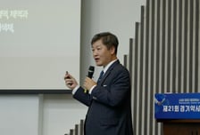 제이비케이랩 셀메드 장봉근 대표, 'AI 시대 소형약국 생존 전략' 제시
