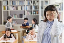 "왜 농구 시켜요?" 학부모 민원에 교감 안면마비…"3000만원 배상해야"