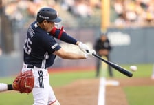 'KBO 최고 포수에게도 이런 날이' 2G 결장 후 오늘(12일) KIA전 무려 967일 만에 6번 타자로 선발 출격 [광주 현장]