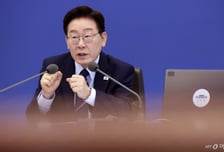 이재명 대통령, 중동 전쟁 중 "가짜뉴스 유포는 범죄" 거듭 강조