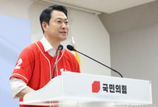 '2선 후퇴' 요구에도 장동혁 '원톱 선대위' 지방선거 영향 촉각