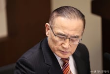 위성락, 나무호 피격에 "'드론' 단정할 근거 없어…미사일 가능성도"