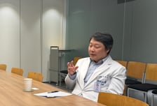 '뇌혈관 미세수술 권위자' 조원상 교수, 로봇수술 미개척지 도전