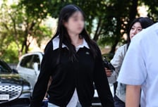 '모텔 출산 후 살해 혐의' 20대 친모 구속…"도주 우려"