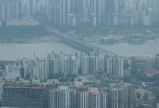 "전셋값 너무 올랐어" 차라리 집 살까 했는데...서울 아파트값 다시 뛴다