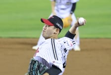 [포토] 성동현 '맞아도 정면승부'