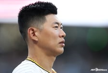 대타로 볼넷 골라낸 송성문, 만루서 유격수 땅볼→시즌 3호 타점 적립! 타율은 0.154로 하락