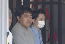 초교 3학년 물통에 '음란행위' 日 교사…"죄책감보다 흥분 더 컸다"