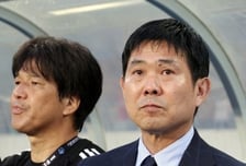 대체 왜? "월드컵 우승하겠다" 日 감독, 최종 명단 발표 중 눈물 펑펑 "지금껏 생각해보니..."