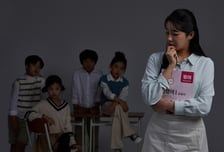 "선생님들 힘들다고? 직장인이 더 스트레스"...교사 고충 비판글에 '와글'
