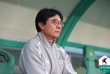 서울전 앞둔 황선홍 대전 감독 "홈 무승 끊고 홀가분하게 반전의 틀 마련해야죠" [대전 현장]