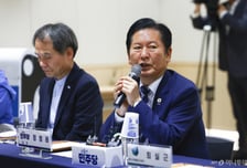 與 "정청래 테러 모의 제보 접수…경찰에 수사의뢰"